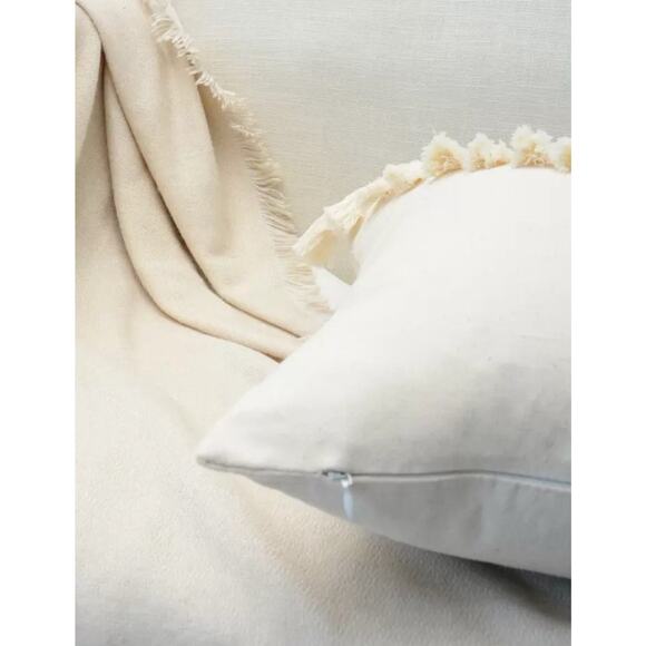 1pc Crochet Tassel Cushion Cover Cream Colored Without Filler - Picture 5 of 5